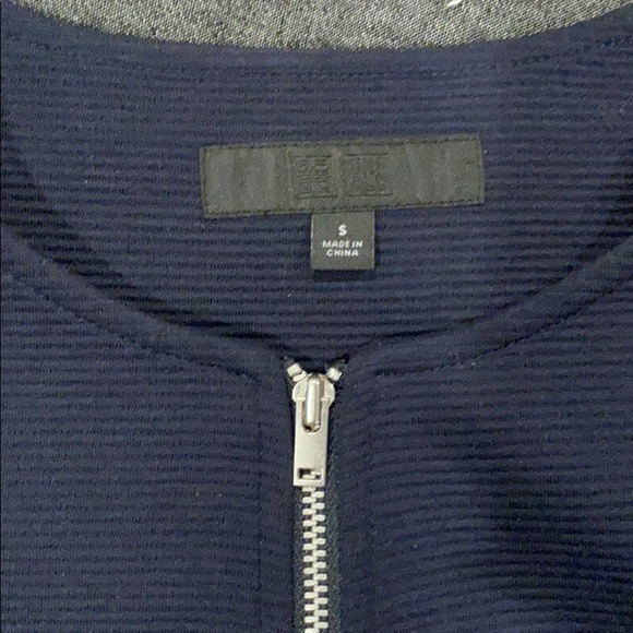 Uniqlo round neck Ponte zippered jacket - Picture 4 of 4